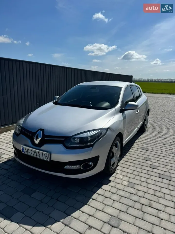 Renault Megane 2014 photo 2