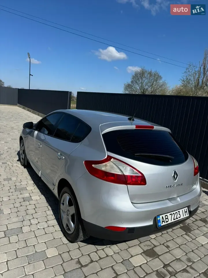 Renault Megane 2014 photo 4