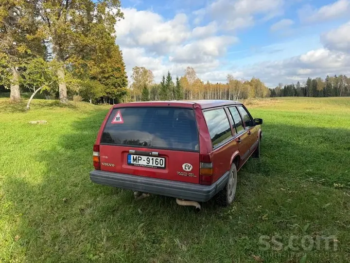 Volvo 740 1991 photo 2
