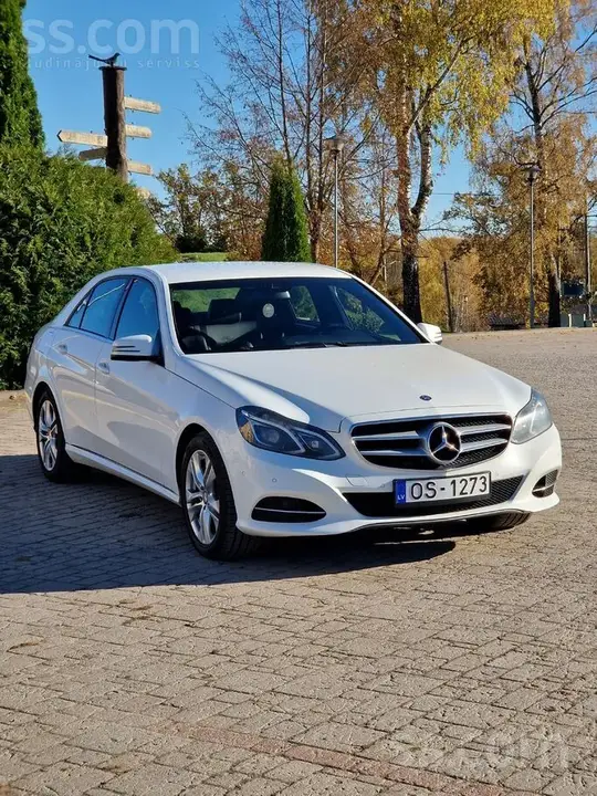 Mercedes-Benz E220 2013 photo 2