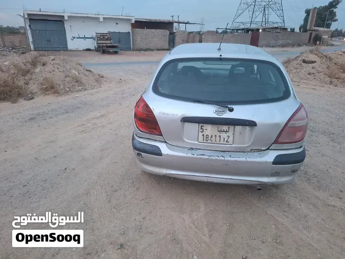 Nissan Almera 2005 photo 3