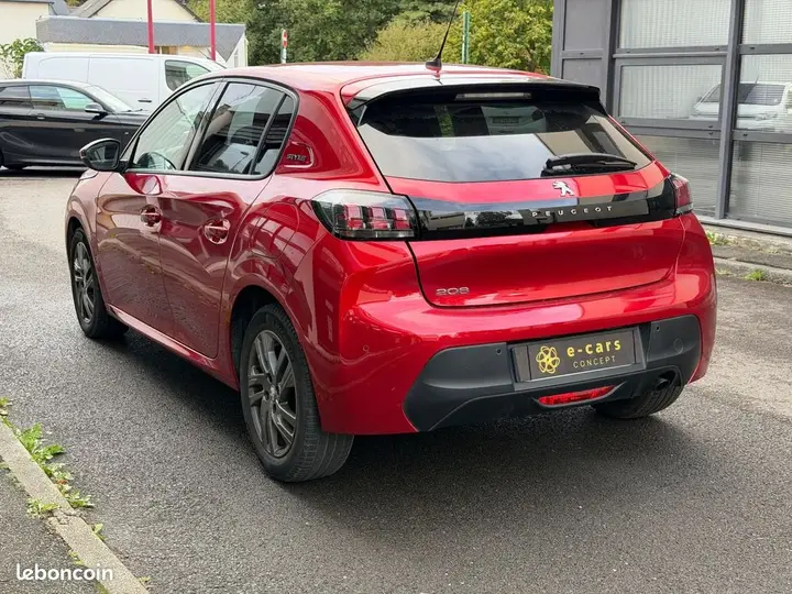 Peugeot 208 2022 photo 5