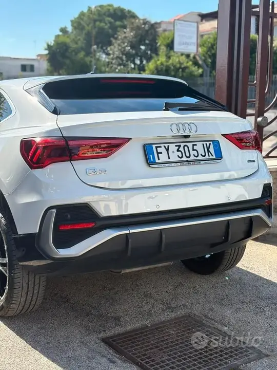 Audi Q3 2019 photo 4