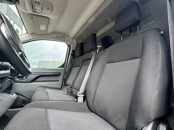 Peugeot Expert 2022 photo 3