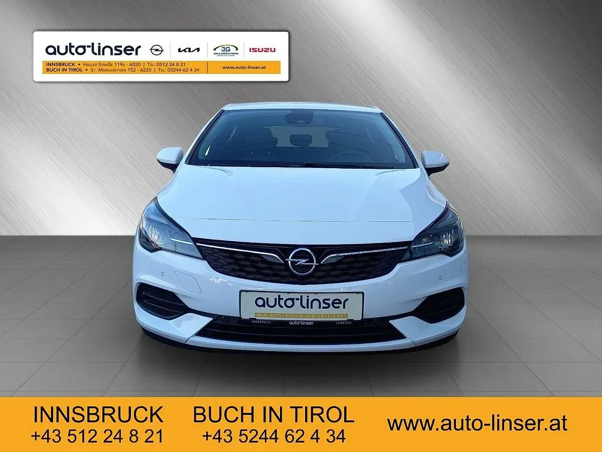 Opel Astra 2021 photo 2