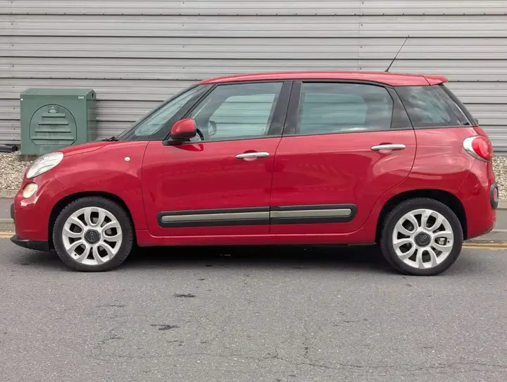 Fiat 500L 2014 photo 4