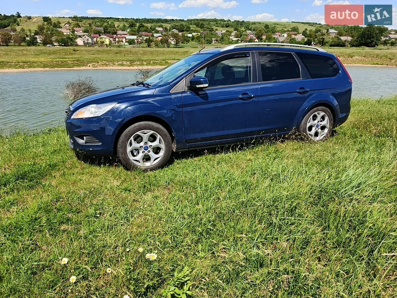 Ford Focus 2010 photo 5