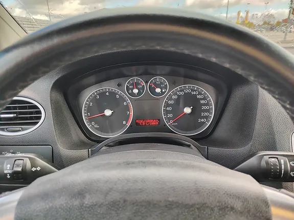 Ford Focus 2008 photo 5