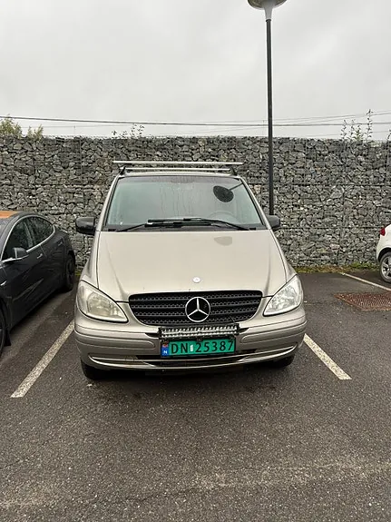Mercedes-Benz Vito 115 2009 photo 3