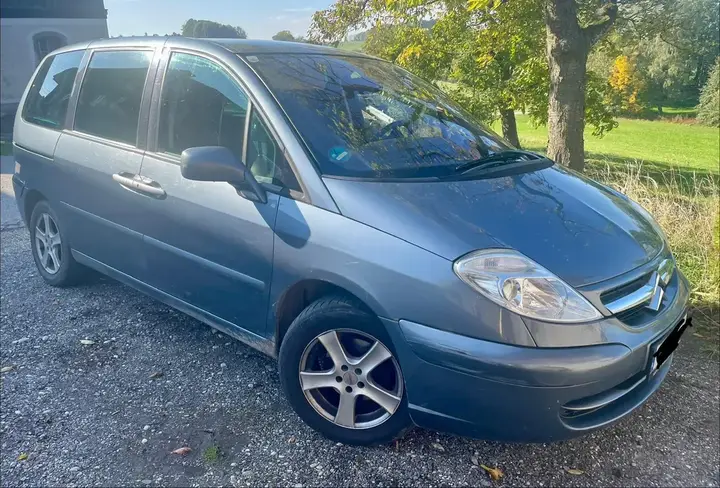 Citroen C8
