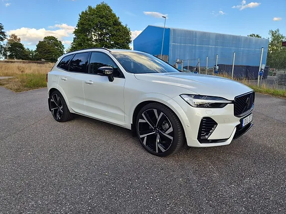 Volvo Xc60 2027 photo 2