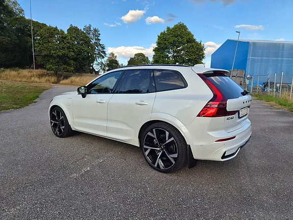 Volvo Xc60 2027 photo 4