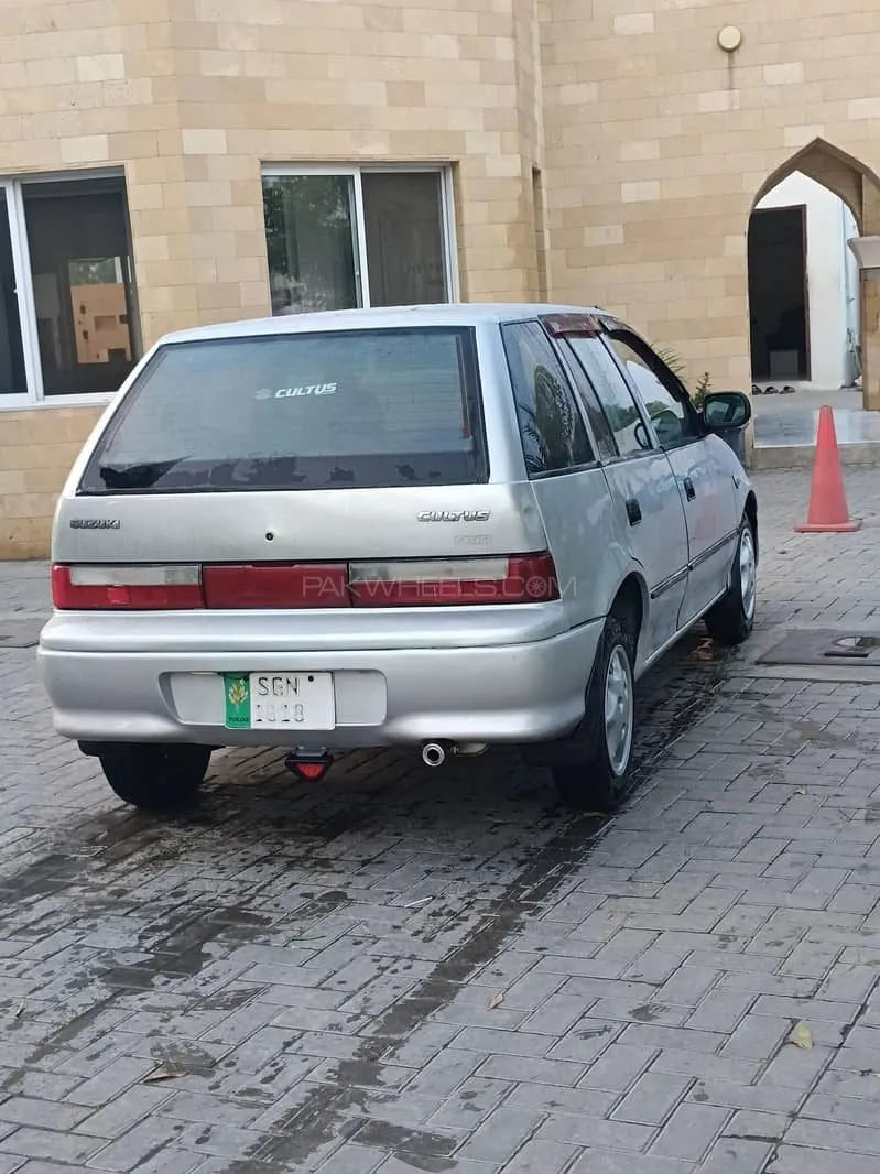 Suzuki Cultus