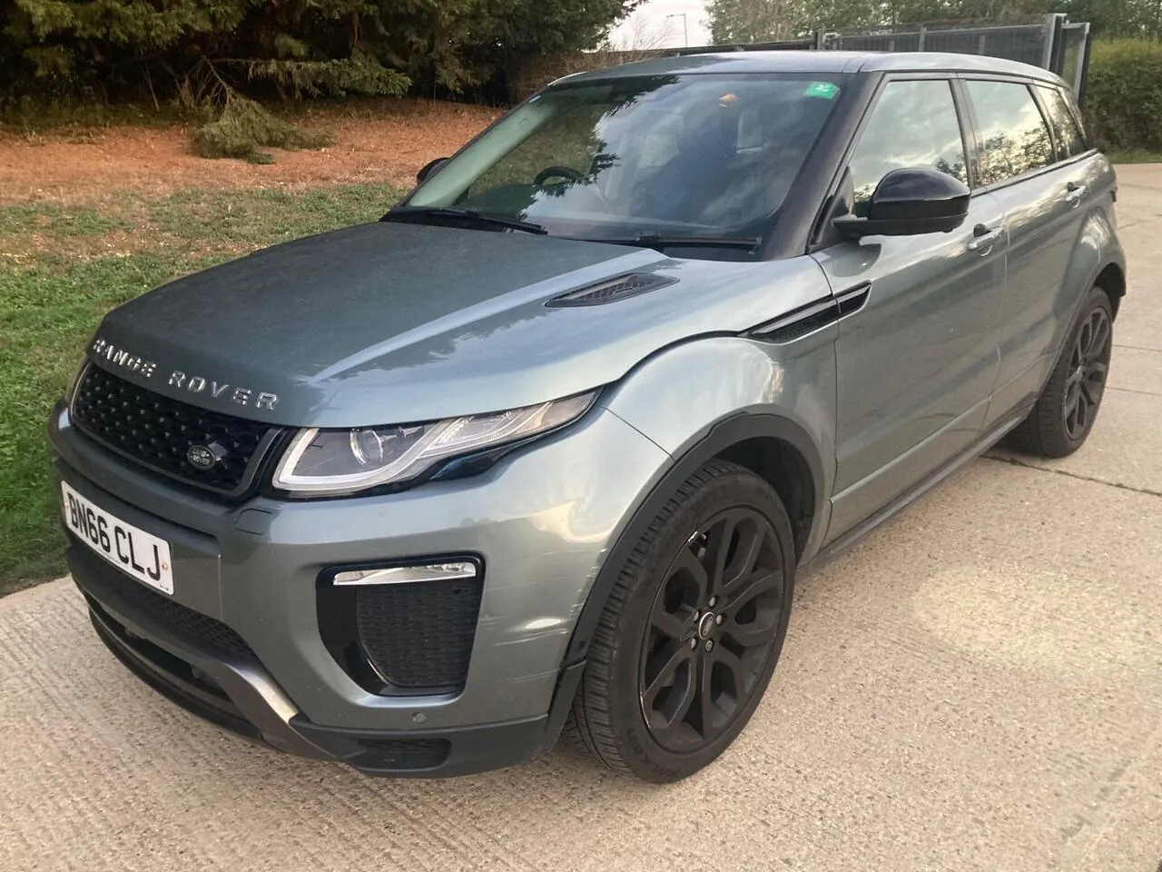Land Rover Range Rover Evoque 2017 photo 4