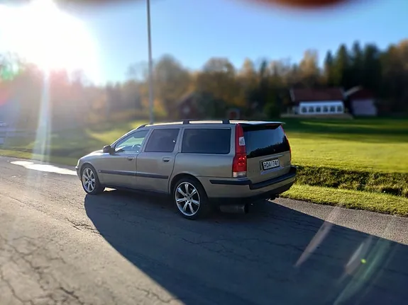 Volvo V70 2000 photo 4
