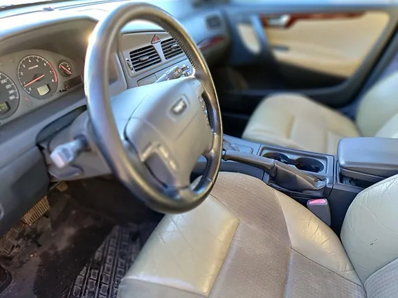Volvo V70 2000 photo 5