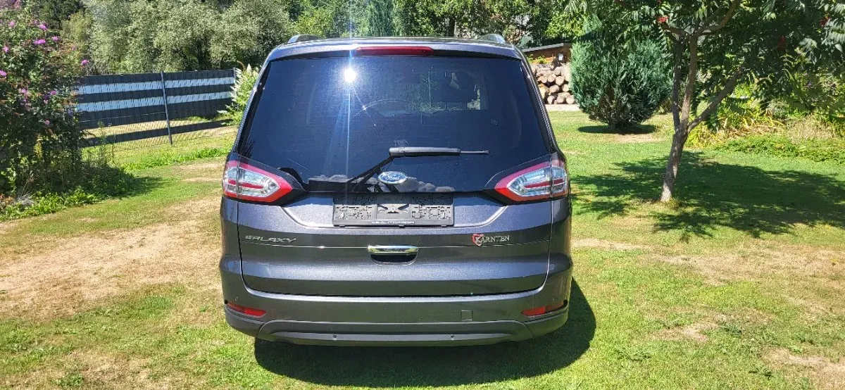 Ford Galaxy 2015 photo 2