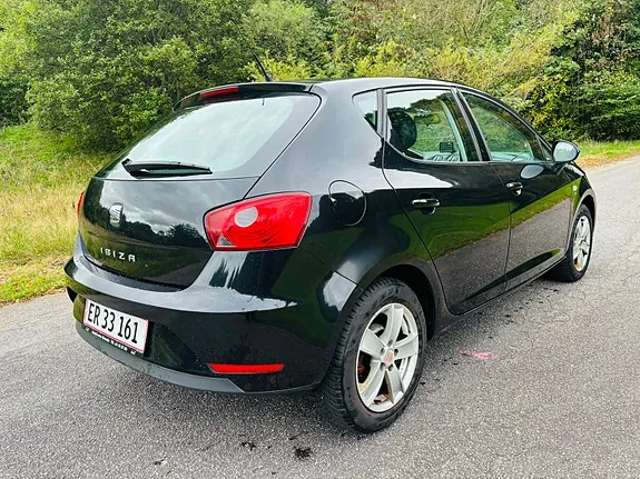 Seat Ibiza 2013 photo 3