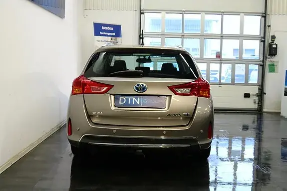 Toyota Auris 2014 photo 4