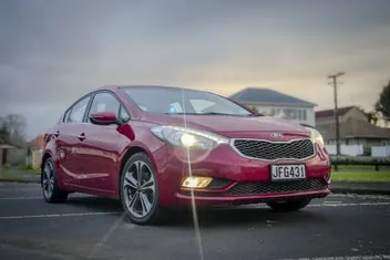 Kia Cerato 2015 photo 2