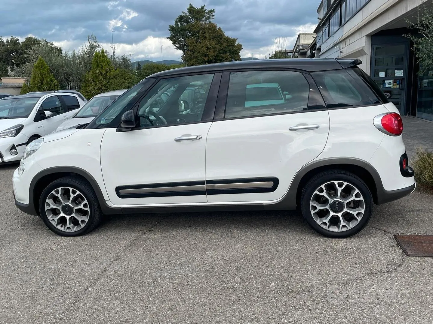 Fiat 500L 2014 photo 2