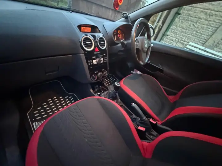 Vauxhall Corsa 2014 photo 4