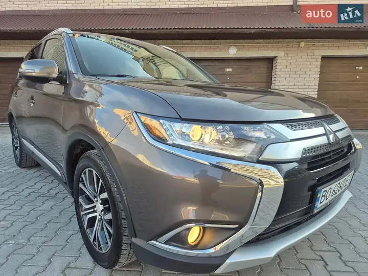 Mitsubishi Outlander