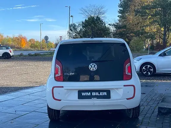 Volkswagen E-Up! 2015 photo 3