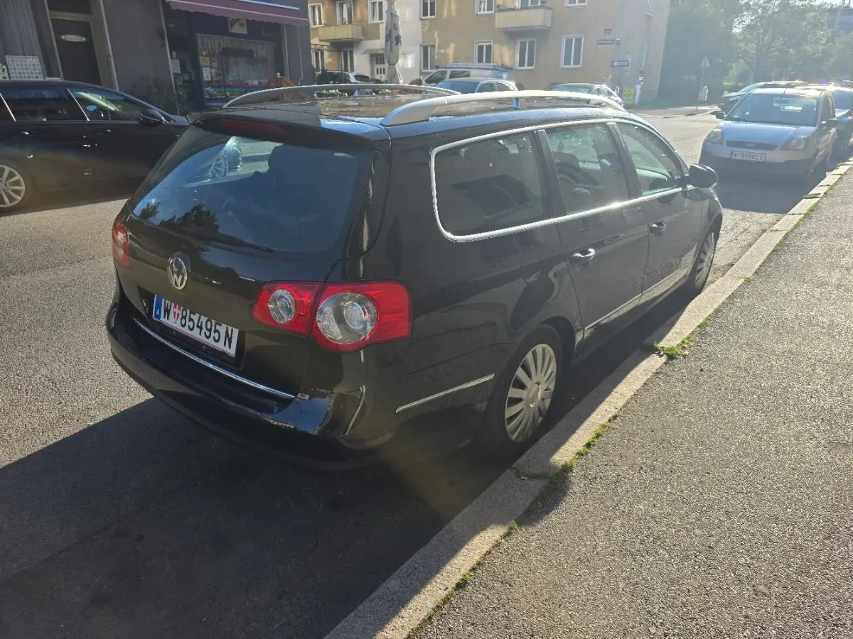 Volkswagen Passat 2009 photo 3