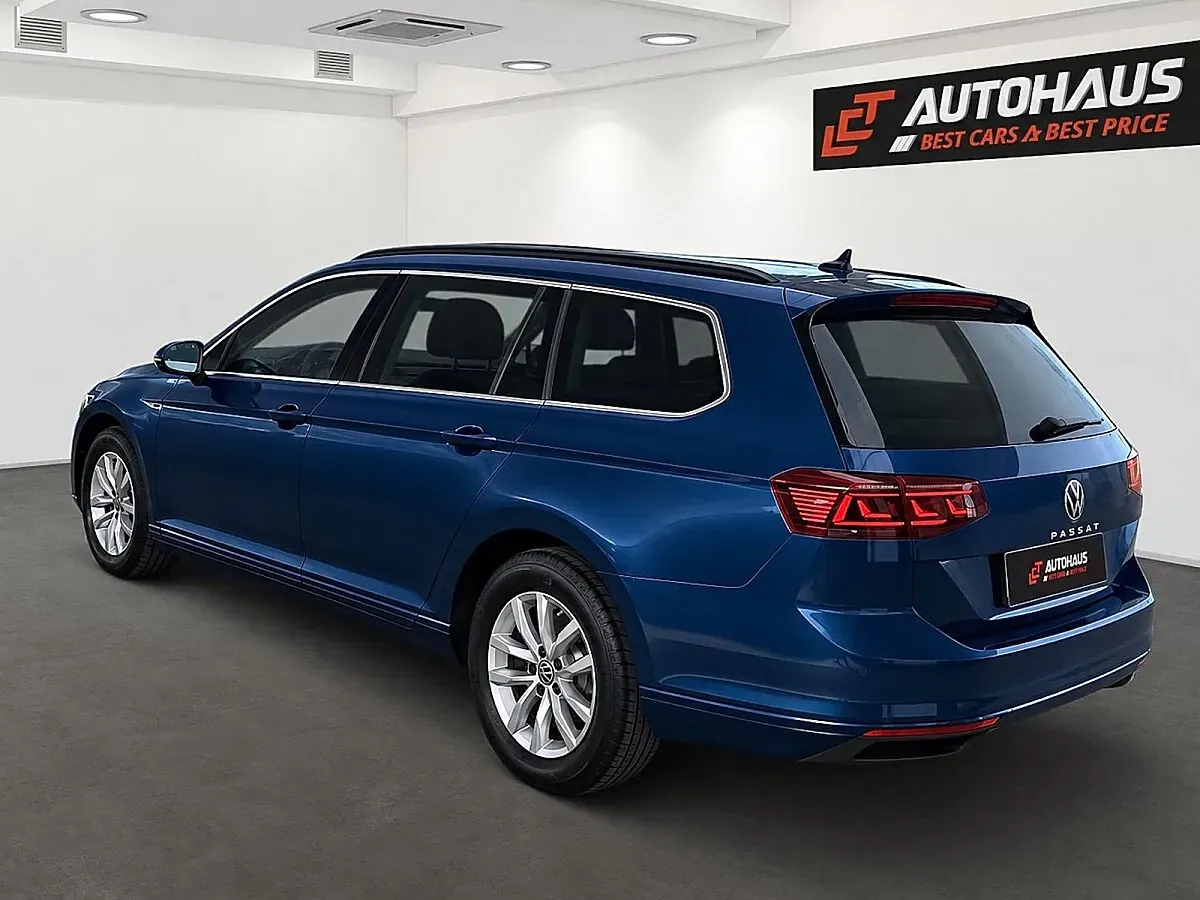Volkswagen Passat 2022 photo 3