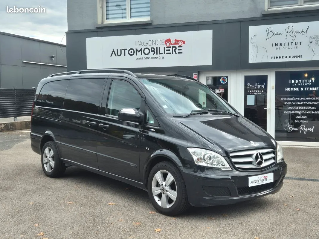 Mercedes-Benz Viano 2013 photo 2
