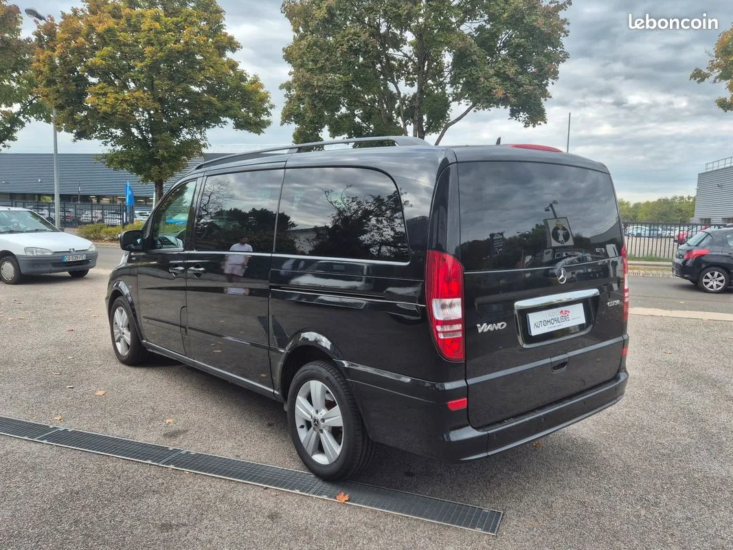 Mercedes-Benz Viano 2013 photo 5