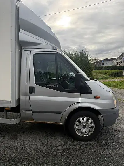 Ford Transit 2011 photo 2