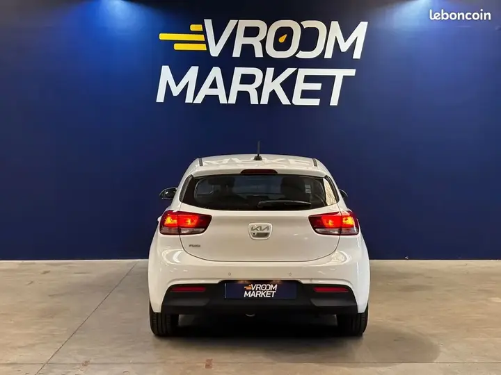 Kia Rio 2022 photo 4