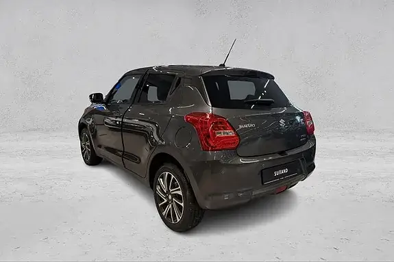 Suzuki Swift 2022 photo 3