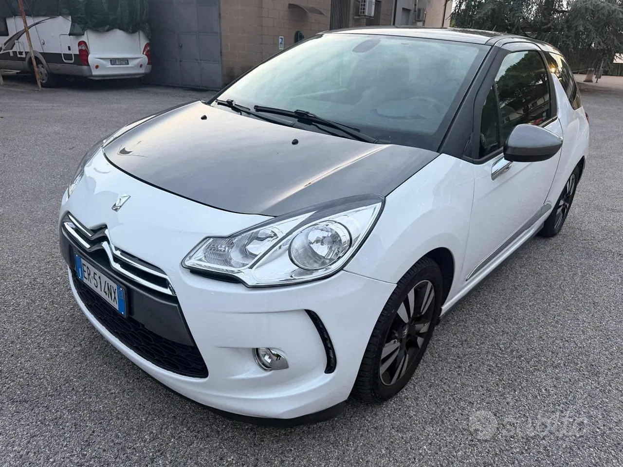 DS Automobiles Ds 3