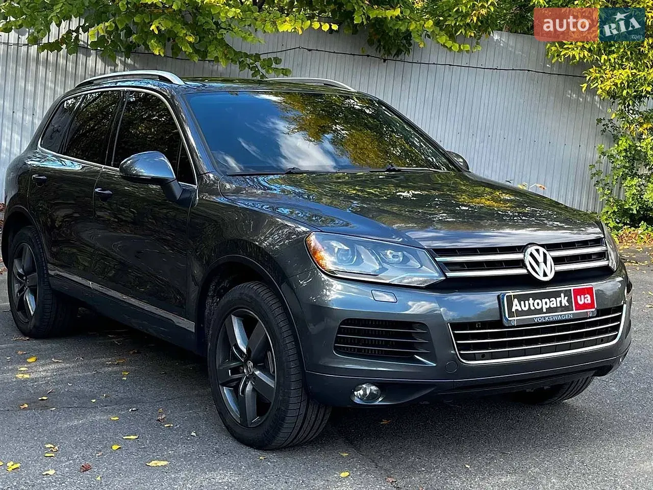 Volkswagen Touareg 2012 photo 3