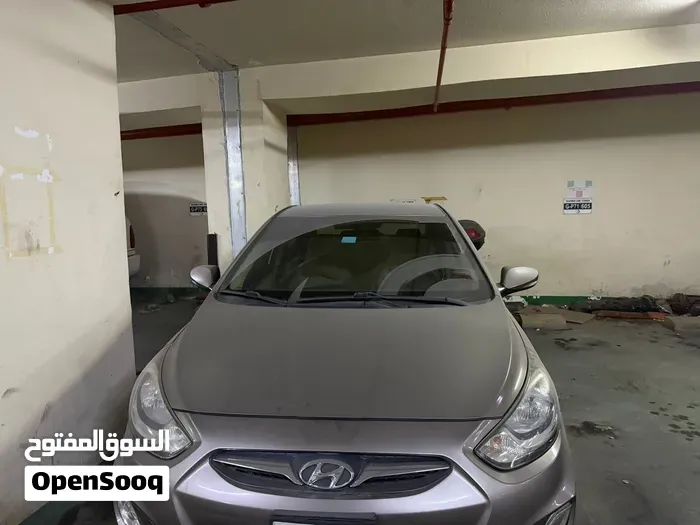 Hyundai Accent 2015 photo 2
