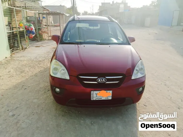 Kia Rondo 2008 photo 2