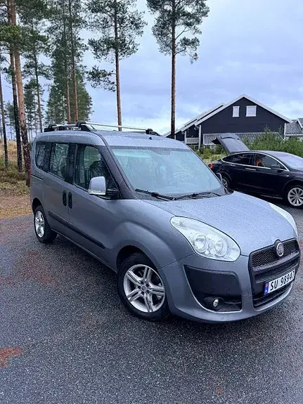 Fiat Doblo 2011 photo 4