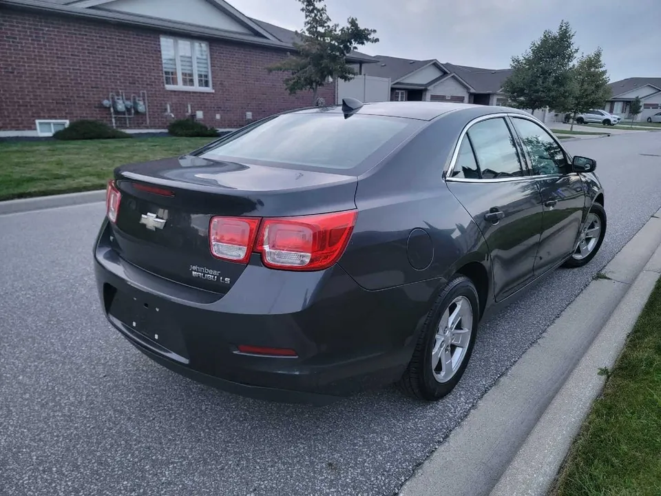 Chevrolet Malibu 2014 photo 2