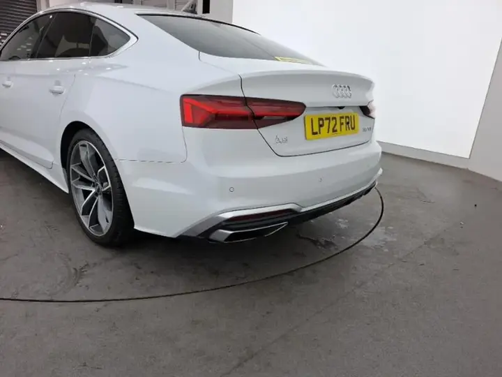Audi A5 2022 photo 2