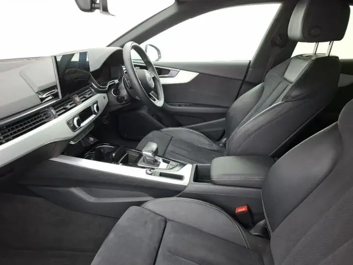 Audi A5 2022 photo 5