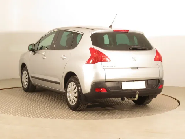 Peugeot 3008 2010 photo 3