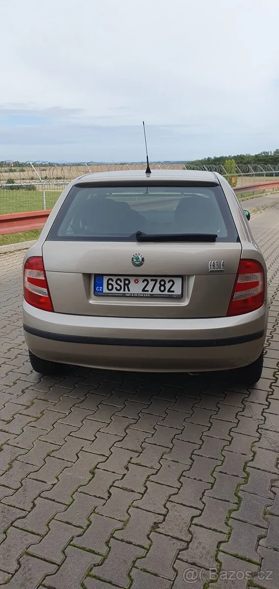Skoda Fabia 2006 photo 4
