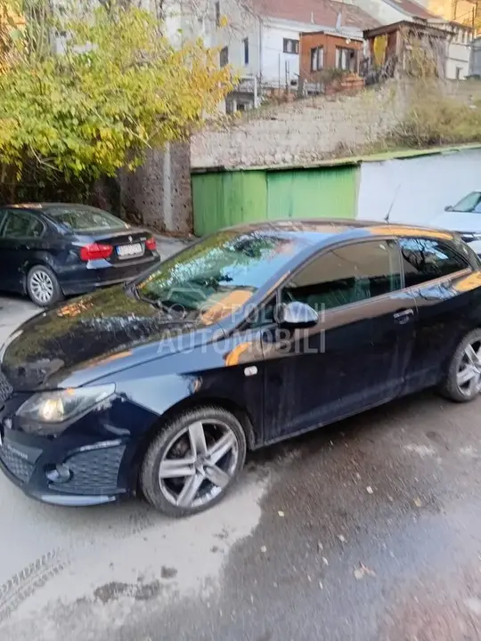 Seat Ibiza 2011 photo 2