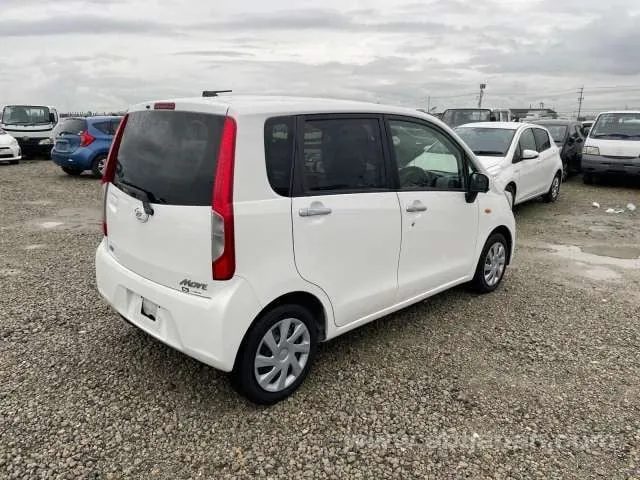 Daihatsu Move 2014 photo 4