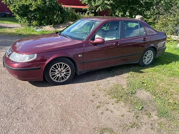 Saab 9-5 2003 photo 2
