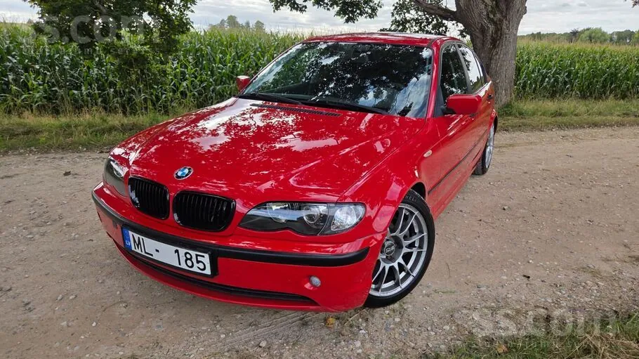 BMW 330