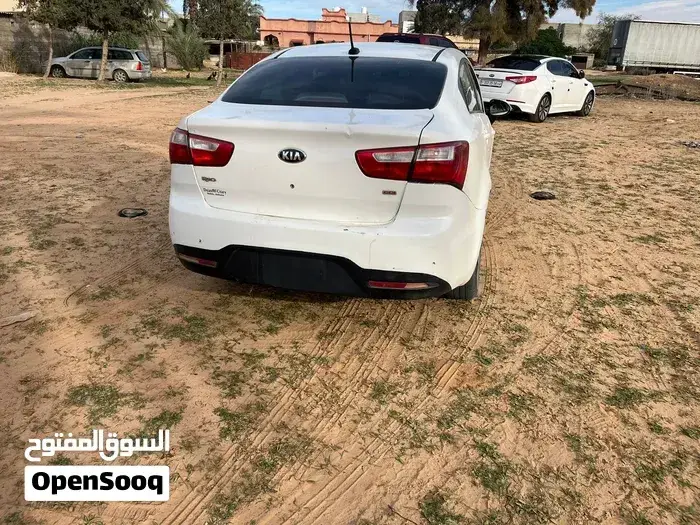 Kia Rio 2016 photo 3